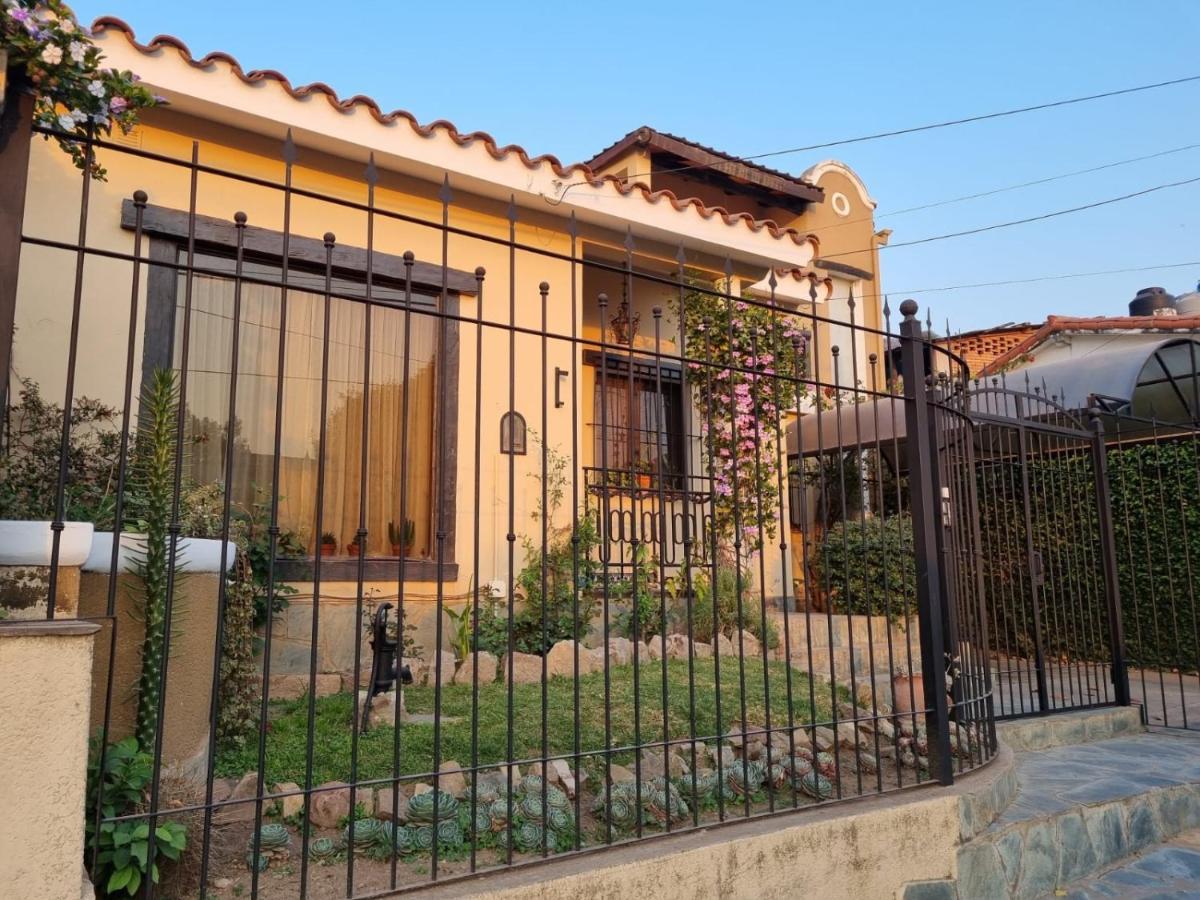 Hostal Las Rosas Salta Exterior photo